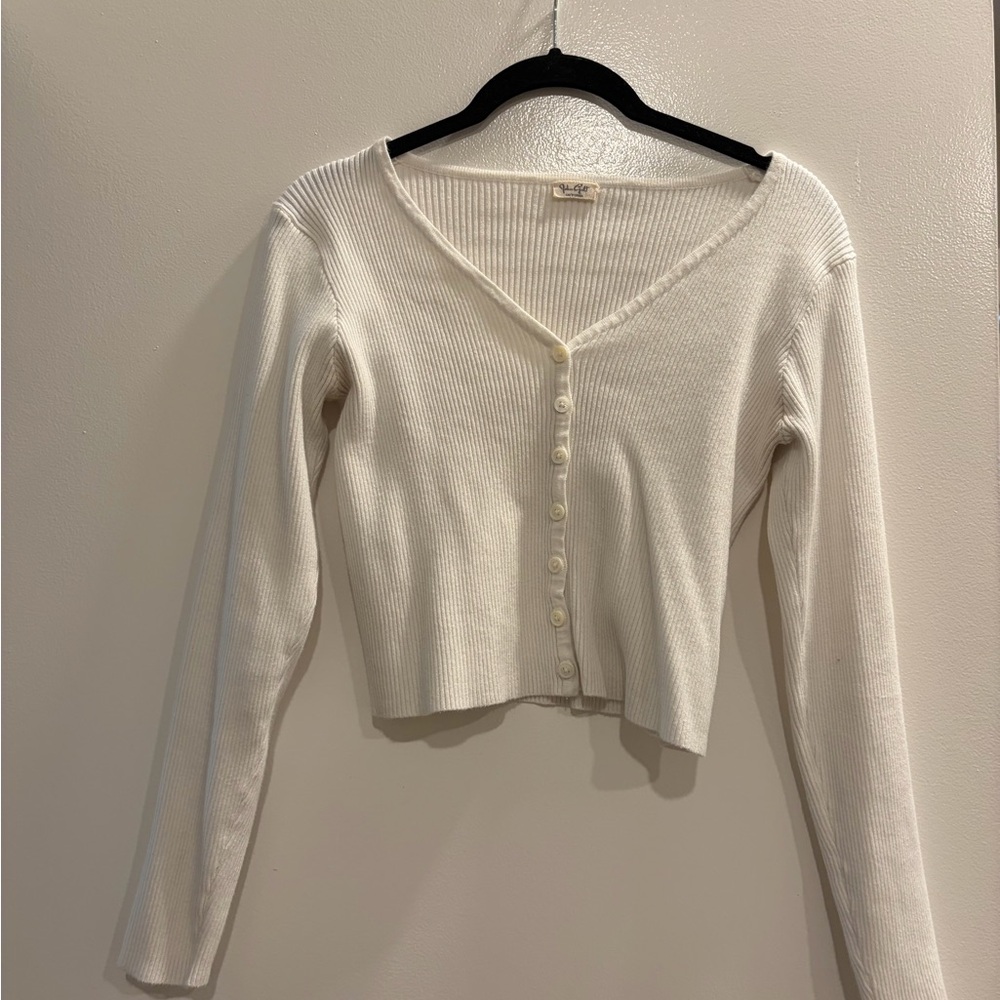 Brandy Melville Cream Ribbed V-Neck Cardigan